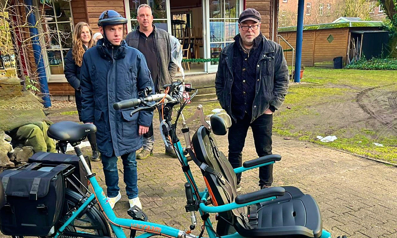 Rollstuhlfahrrad